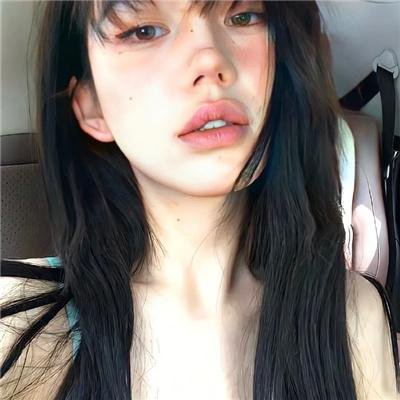 乘风而上的她